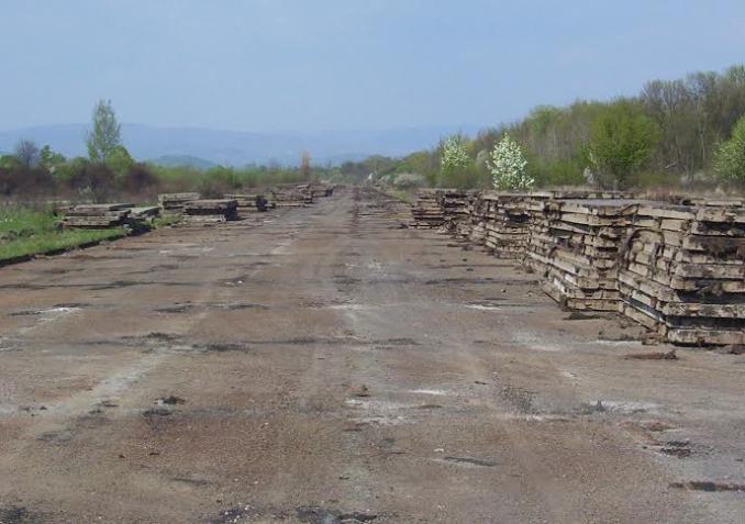 Під час подій у Мукачеві місцевий аеропорт прийняв 10 гелікоптерів Під час подій у Мукачеві місцевий аеропорт прийняв 10 гелікоптерів