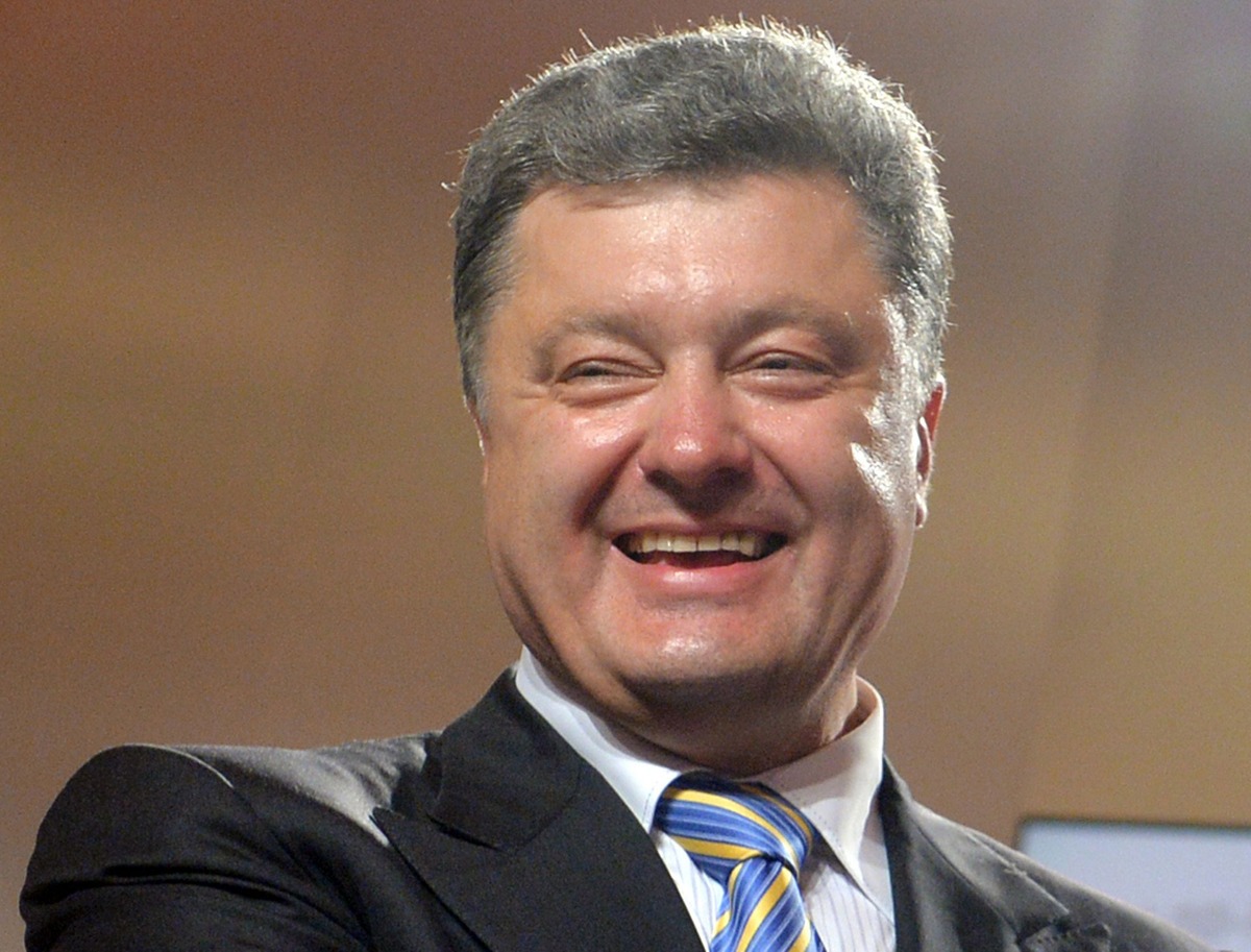 Петро Порошенко під час засідання у Верховній Раді знову згадав про Закарпаття Петро Порошенко під час засідання у Верховній Раді знову згадав про Закарпаття