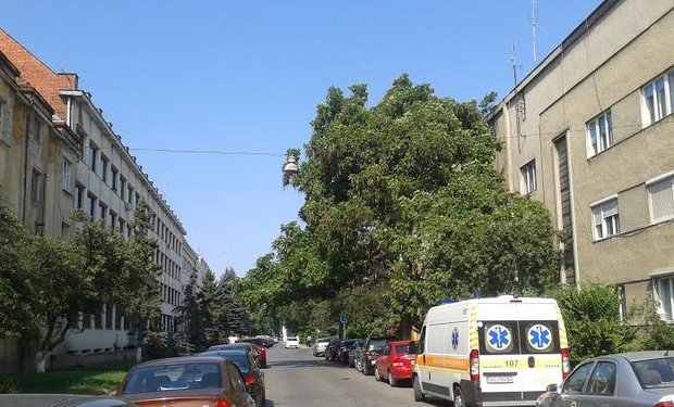 В Ужгороді замінування навпроти міськвідділу міліції? В Ужгороді замінування навпроти міськвідділу міліції?