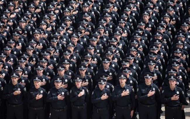 Нова патрульна поліція з’явиться найближчим часом в Ужгороді та Мукачеві Нова патрульна поліція з’явиться найближчим часом в Ужгороді та Мукачеві