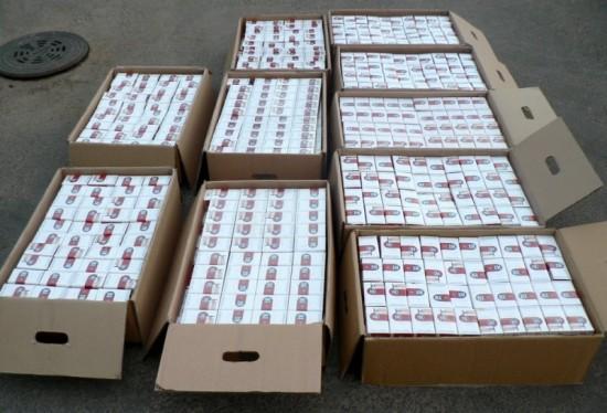На Рахівщині прикордонники виявили 10 ящиків контрабандних сигарет На Рахівщині прикордонники виявили 10 ящиків контрабандних сигарет