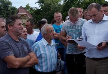 Геннадій Москаль гостро прокоментував перекриття дороги на Тячівщині та діяльність Василя Йовдія Геннадій Москаль гостро прокоментував перекриття дороги на Тячівщині та діяльність Василя Йовдія