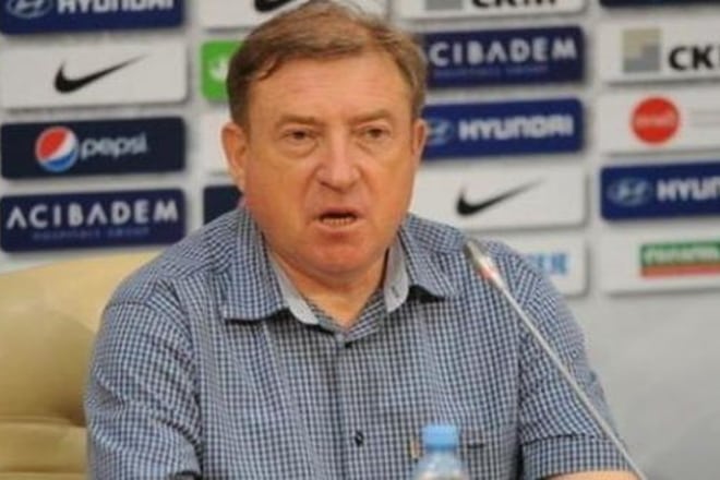 В’ячеслав Грозний: "Після "Металіста" не повернусь в Ужгород, якщо не зміниться ситуація в клубі" В’ячеслав Грозний: "Після "Металіста" не повернусь в Ужгород, якщо не зміниться ситуація в клубі"
