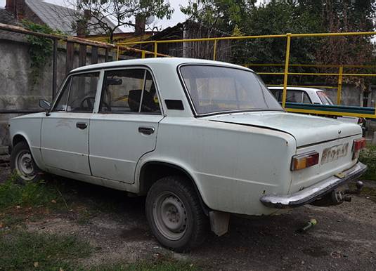 Ужгородські правоохоронці знайшли вкрадений автомобіль "Жигулі" Ужгородські правоохоронці знайшли вкрадений автомобіль "Жигулі"