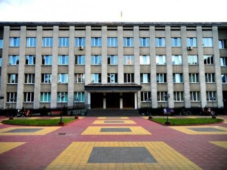 З колишнього голови Рахівської РДА стягнули кошти за незаконне звільнення з роботи працівника адміністрації З колишнього голови Рахівської РДА стягнули кошти за незаконне звільнення з роботи працівника адміністрації