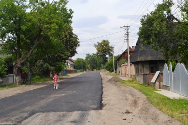 Москаль пояснив, хто винний у поганій якості доріг на Тячівщині Москаль пояснив, хто винний у поганій якості доріг на Тячівщині