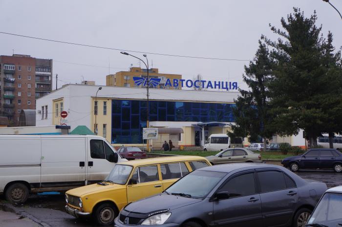 В обласному центрі на автовокзалі продають квитки на неіснуючі місця в автобусі В обласному центрі на автовокзалі продають квитки на неіснуючі місця в автобусі