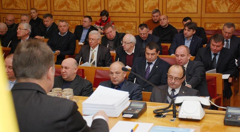 Депутати від "КМКС" Партія Угорців України" просять гроші на добудову дитсадка Депутати від "КМКС" Партія Угорців України" просять гроші на добудову дитсадка