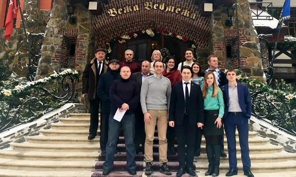 Закарпатці та львів’яни закликають колег з інших областей спільно розвивати туристичну інфраструктуру України Закарпатці та львів’яни закликають колег з інших областей спільно розвивати туристичну інфраструктуру України