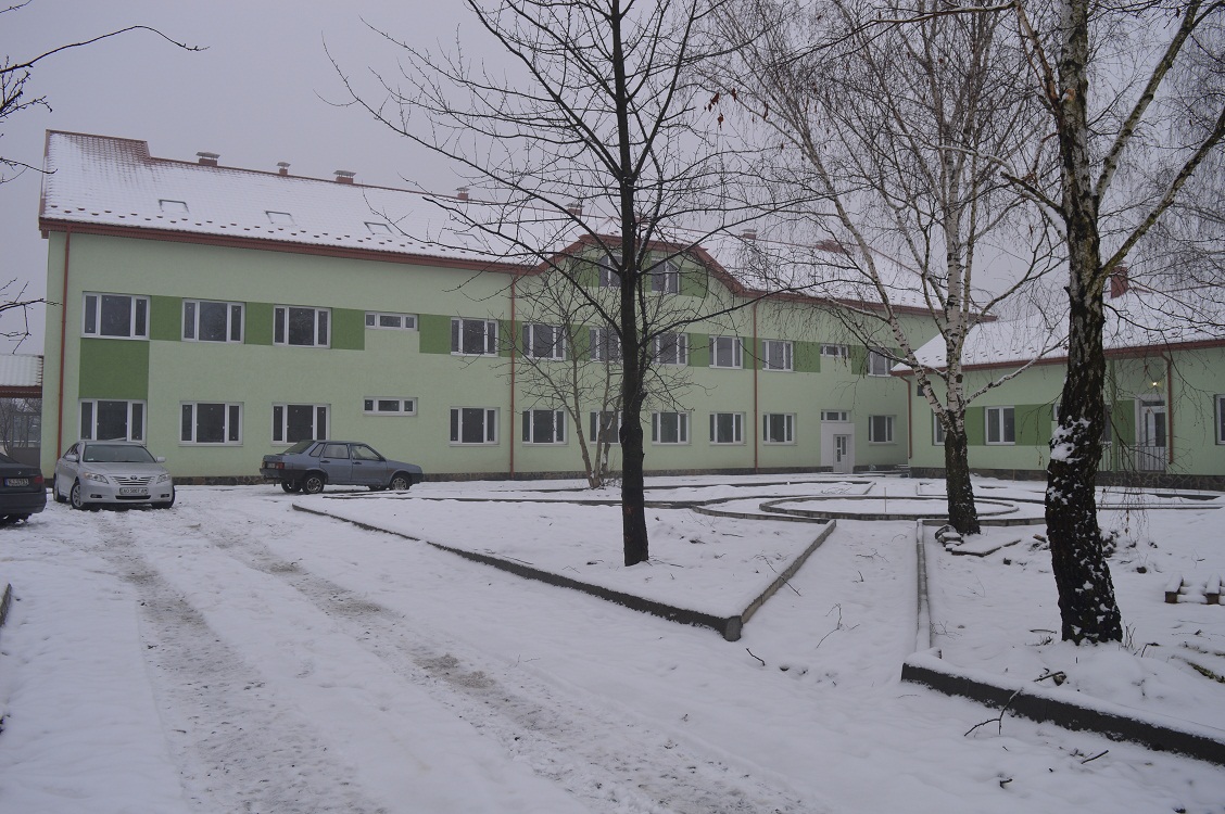 Хоспіс у Виноградові, який опинився в центрі фінансового скандалу, так і залишається недобудованим Хоспіс у Виноградові, який опинився в центрі фінансового скандалу, так і залишається недобудованим