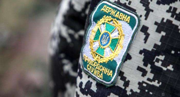 Корупційний скандал на Закарпатті: у наряда прикордонників знайшли незаявлені гроші Корупційний скандал на Закарпатті: у наряда прикордонників знайшли незаявлені гроші