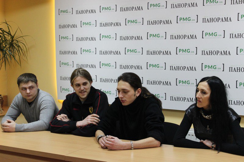 Культовий гурт "Scorpions" допоміг мукачівським рокерам записати пісню для "Євробачення" Культовий гурт "Scorpions" допоміг мукачівським рокерам записати пісню для "Євробачення"