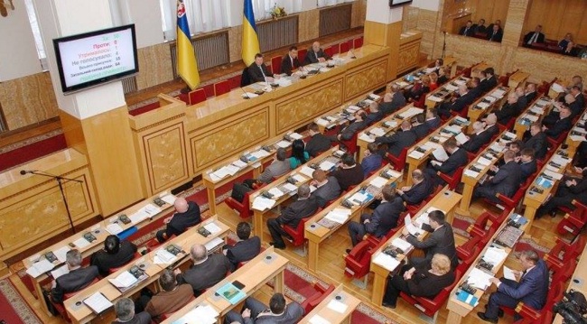 Закарпатські депутати розглянуть звернення лідерів "Ведмежої блокади" Закарпатські депутати розглянуть звернення лідерів "Ведмежої блокади"