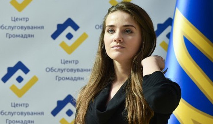 Голову Одеської митниці Юлію Марушевську здивували маєтки закарпатських митників Голову Одеської митниці Юлію Марушевську здивували маєтки закарпатських митників