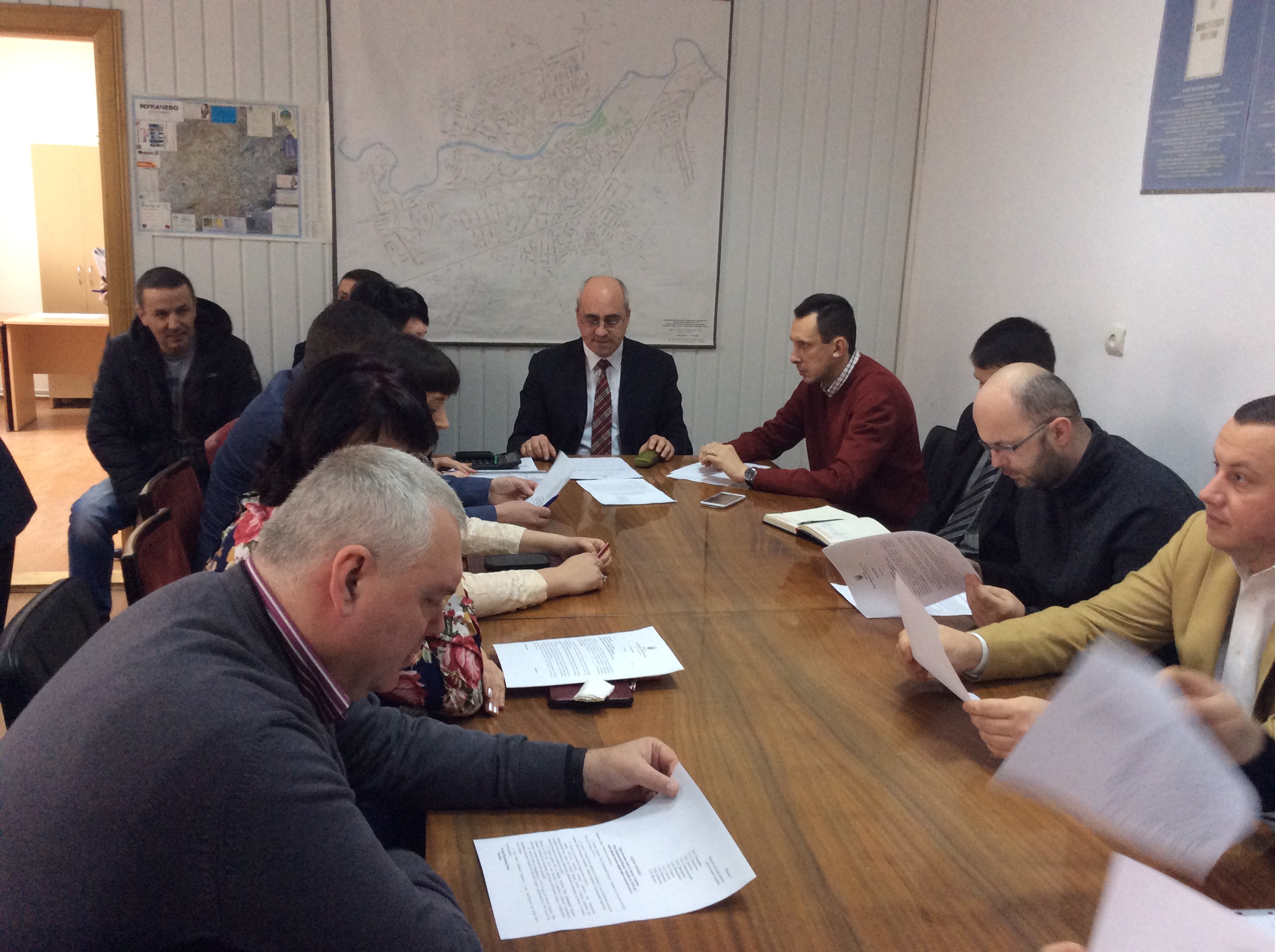 Стали відомими суми одноразової матеріальної допомоги учням та викладачам мукачівських ПТНЗ Стали відомими суми одноразової матеріальної допомоги учням та викладачам мукачівських ПТНЗ