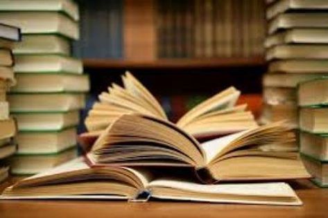 У Мукачеві визначили кандидатів на здобуття літературної премії імені Юрія Мейгеша У Мукачеві визначили кандидатів на здобуття літературної премії імені Юрія Мейгеша