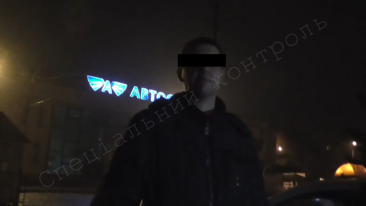 Суд позбавив права керування транспортними засобами таксиста, якого затримали п’яним за кермом Суд позбавив права керування транспортними засобами таксиста, якого затримали п’яним за кермом