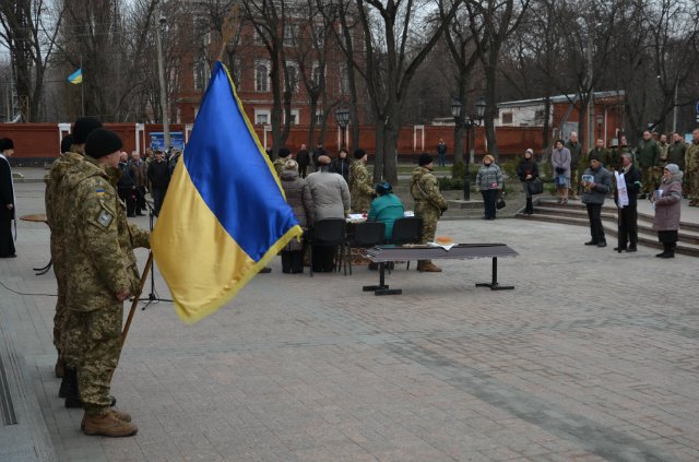 На Донбасі від куль снайпера загинув командир взводу 128-ої бригади На Донбасі від куль снайпера загинув командир взводу 128-ої бригади
