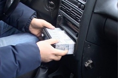 В Ужгороді обікрали автомобіль В Ужгороді обікрали автомобіль