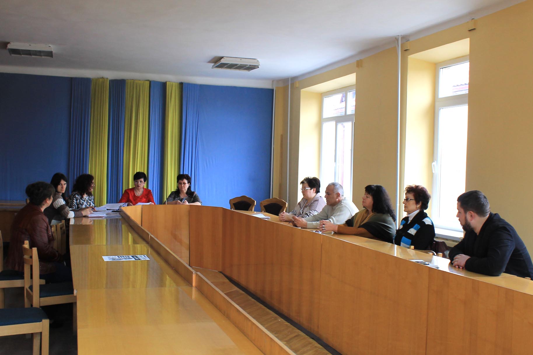 У Виноградівській РДА чергове засідання комісії з питань захисту прав дитини У Виноградівській РДА чергове засідання комісії з питань захисту прав дитини