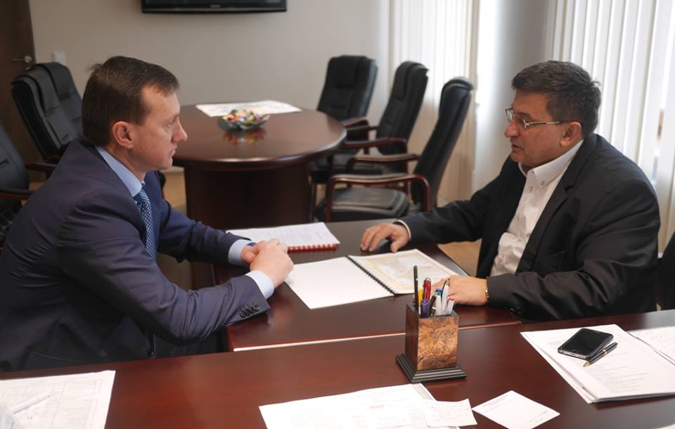 Науковці УжНУ долучились до розробки стратегії розвитку Ужгорода Науковці УжНУ долучились до розробки стратегії розвитку Ужгорода