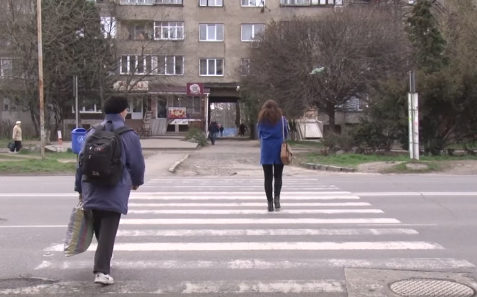 На двох найпроблемніших переходах Ужгорода встановили підсвітку На двох найпроблемніших переходах Ужгорода встановили підсвітку