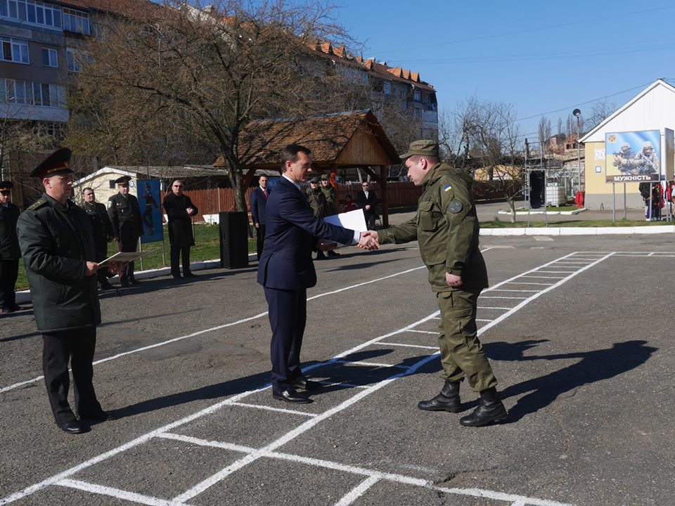 Керівники Закарпаття привітали бійців з Днем Національної Гвардії Керівники Закарпаття привітали бійців з Днем Національної Гвардії