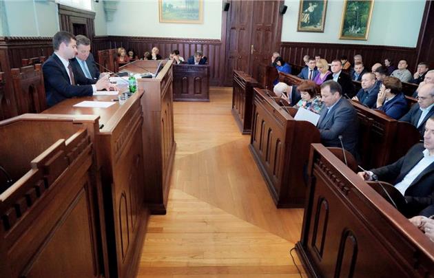 У Мукачеві розпочала роботу сесія міськради У Мукачеві розпочала роботу сесія міськради