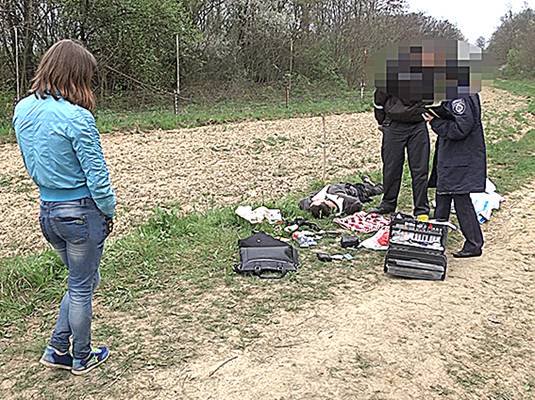 Прокуратура оголосила підозру трьом особам, які вбили індійських студентів в Ужгороді Прокуратура оголосила підозру трьом особам, які вбили індійських студентів в Ужгороді