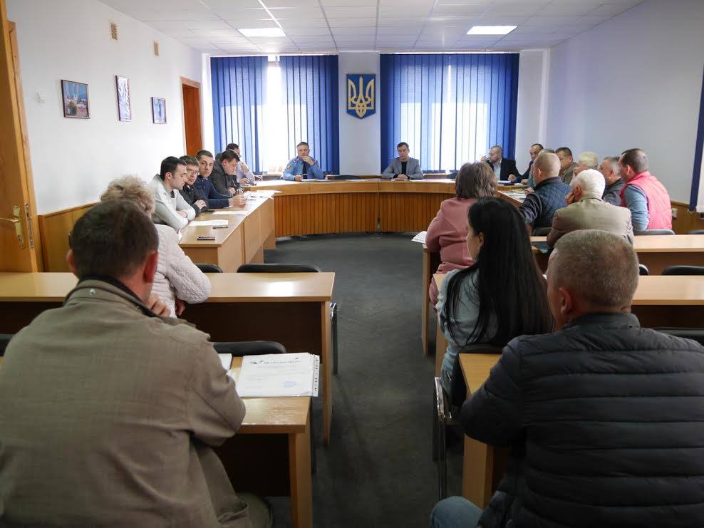 В Ужгороді вирішували питання з безпеки дорожнього руху у місті В Ужгороді вирішували питання з безпеки дорожнього руху у місті