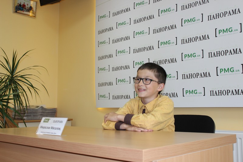 Учасник дитячого шоу "Розсміши коміка" Мирослав Масалов розповів про перші виступи та своє хобі