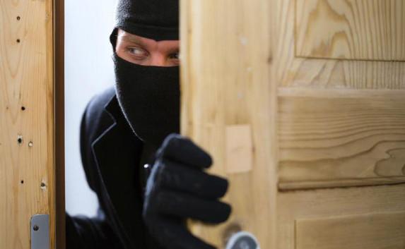 На вулиці Тисянській в обласному центрі пограбували будинок На вулиці Тисянській в обласному центрі пограбували будинок