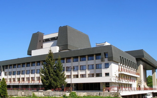 У Малій сцені Закарпатського облмуздрамтеатру відбудеться перша вистава У Малій сцені Закарпатського облмуздрамтеатру відбудеться перша вистава