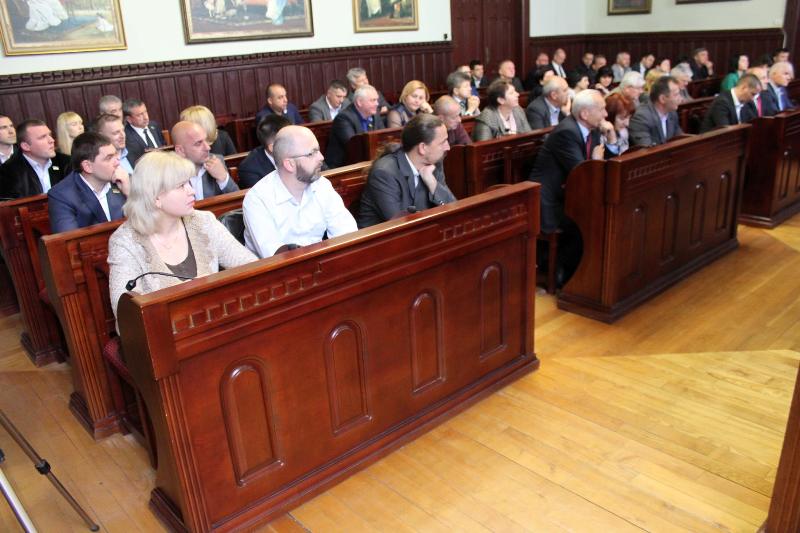 Одна із комісій Мукачівської міськради отримала більше повноважень Одна із комісій Мукачівської міськради отримала більше повноважень