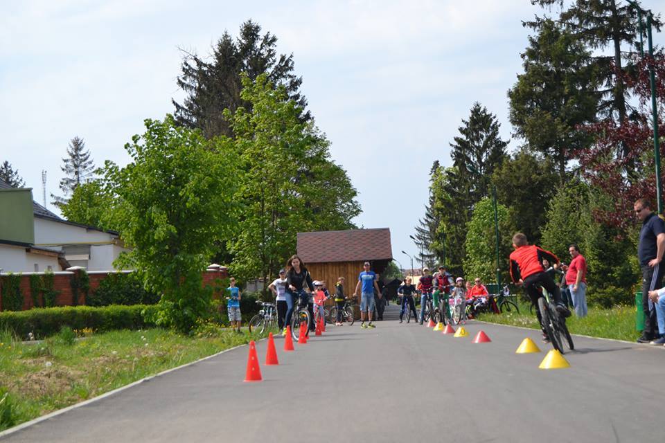 На вихідних у мукачівському парку "Перемога" працюватиме велошкола На вихідних у мукачівському парку "Перемога" працюватиме велошкола