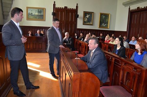 У Мукачеві представили нового заступника міського голови Едуарда Барчія У Мукачеві представили нового заступника міського голови Едуарда Барчія