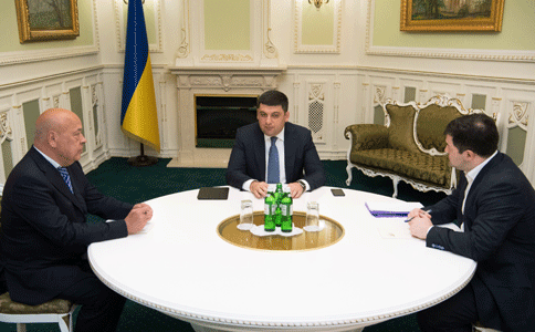 Гройсман вимагає результатів роботи від Геннадія Москаля вже через місяць Гройсман вимагає результатів роботи від Геннадія Москаля вже через місяць