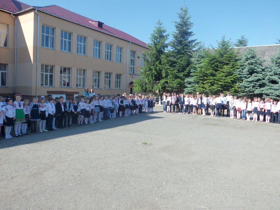 Дітлахи Мукачева долучились до акції, започаткованої 9-річною ізраїльською школяркою Дітлахи Мукачева долучились до акції, започаткованої 9-річною ізраїльською школяркою