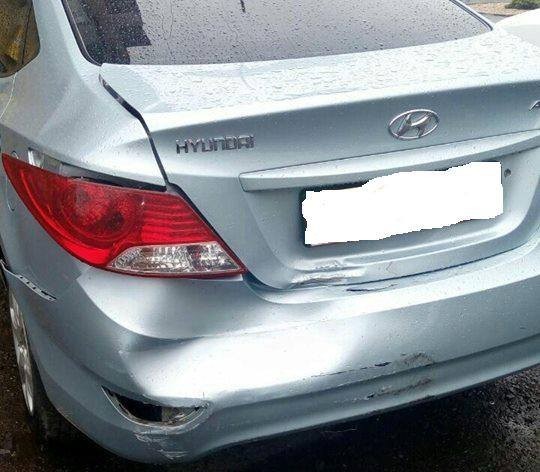 Водій на своїй "КІА" пошкодив припаркований "Хюндай" Водій на своїй "КІА" пошкодив припаркований "Хюндай"