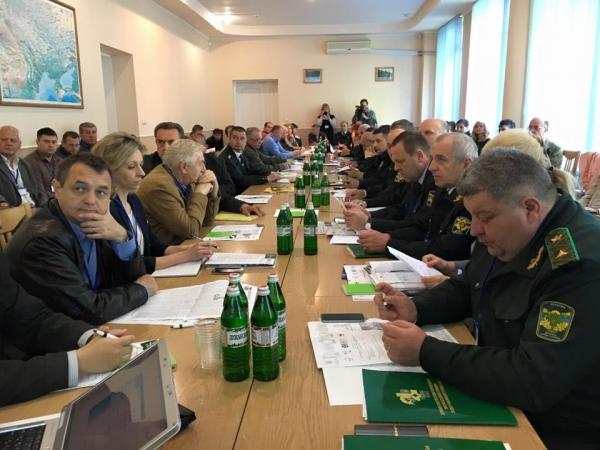 В обласному центрі учасники круглого столу шукали шляхи вирішення проблеми лісової сертифікації на Закарпатті В обласному центрі учасники круглого столу шукали шляхи вирішення проблеми лісової сертифікації на Закарпатті