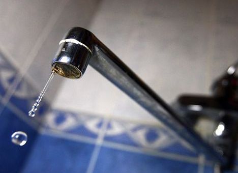 Жителі одного з мікрорайонів Мукачева залишаться на день без води Жителі одного з мікрорайонів Мукачева залишаться на день без води