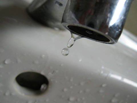 Мешканці вулиці Данила Апостола у Мукачеві залишаться без води Мешканці вулиці Данила Апостола у Мукачеві залишаться без води