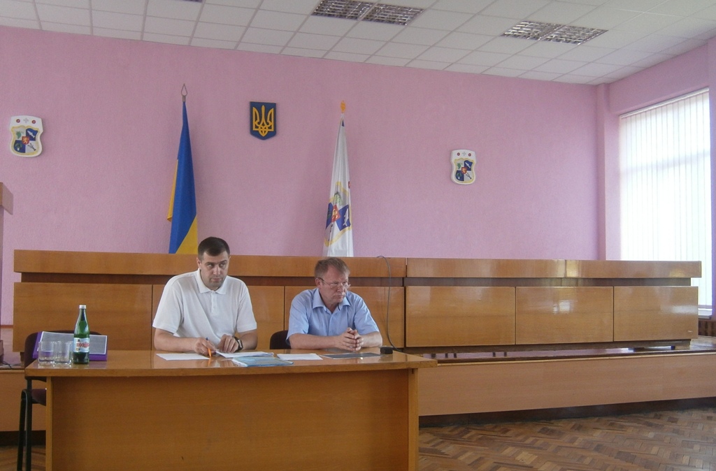У закладах соціальної сфери Виноградівщини, які постраждали внаслідок градобою, розпочались ремонтні роботи У закладах соціальної сфери Виноградівщини, які постраждали внаслідок градобою, розпочались ремонтні роботи