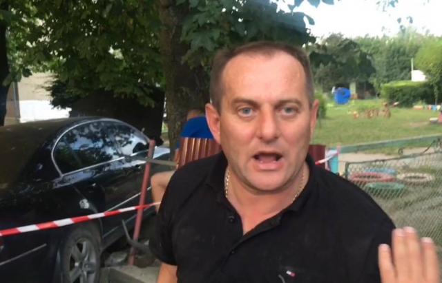 "Я за кермом не був, це була інша людина": п’яний екс-ДАІшник, який врізався у дитсадок, шокував своєю заявою "Я за кермом не був, це була інша людина": п’яний екс-ДАІшник, який врізався у дитсадок, шокував своєю заявою