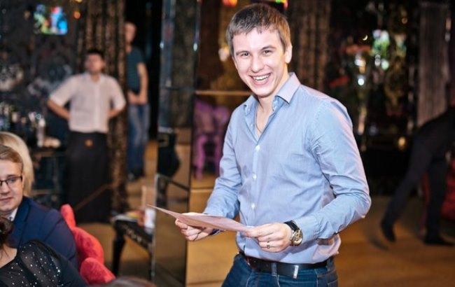 Поліцейські затримали одного з підозрюваних у вбивстві львів’янина Тараса Познякова, який був згаданий учасником мукачівської стрілянини Поліцейські затримали одного з підозрюваних у вбивстві львів’янина Тараса Познякова, який був згаданий учасником мукачівської стрілянини