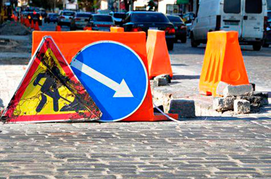 Через аварійно-ремонтні роботи проїзд однією із вулиць Ужгорода буде ускладнений Через аварійно-ремонтні роботи проїзд однією із вулиць Ужгорода буде ускладнений