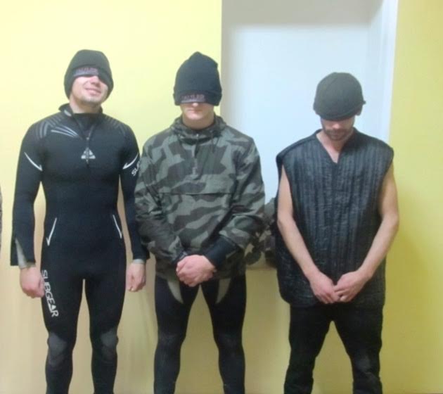 Прикордонники затримали водолазів-контрабандистів Прикордонники затримали водолазів-контрабандистів