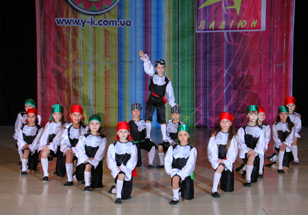 Юні ужгородці перемогли на міжнародному танцювальному фестивалі "Day of Dance 2016" Юні ужгородці перемогли на міжнародному танцювальному фестивалі "Day of Dance 2016"