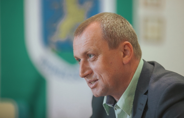 Мер Берегова задекларував квартиру, автомобіль та земельну ділянку Мер Берегова задекларував квартиру, автомобіль та земельну ділянку