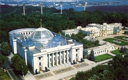 Профільний комітет Верховної Ради України не підтримує запропоновані Москалем зміни до законодавства щодо врегулювання «пересічки» Профільний комітет Верховної Ради України не підтримує запропоновані Москалем зміни до законодавства щодо врегулювання «пересічки»